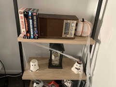 Realistic MTA-8 Vintage Radio Powers On Works Perfectly Fine. Minor Scratches