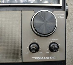 Vintage Radio Shack Realistic Patrolman SW-60 6 Band Radio 12-764A, WORKS!