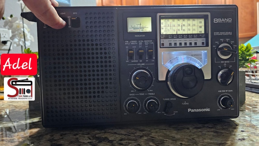 Panasonic RF-2200 Radio Recapped & Upgraded By Adel Used But Looks Like A New