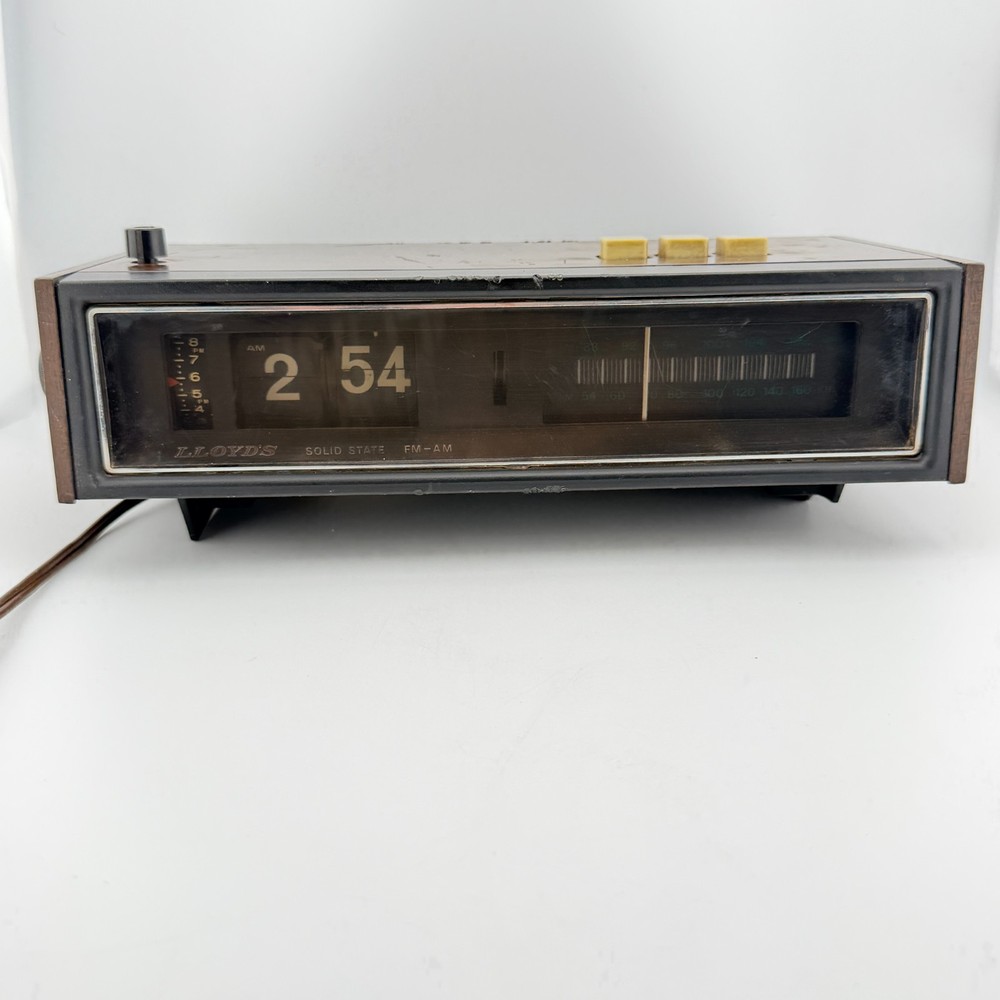 Vintage Lloyds FM/AM Clock Radio Model JJ1617 Flip Clock Working