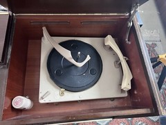 Vintage 1958 Grundig Majestic SO 202 U Stereo Console Tube Radio Phonograph, MCM