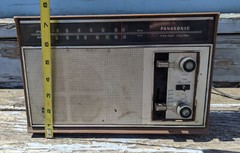 VTG Panasonic Solid State FM-AM 2-Band Radio Model RE-7329 MCM Japan
