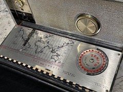 ZENITH Trans-Oceanic 1960&rsquo;s FM-AM Multiband Royal 3000-1 Radio w/ Power Supply