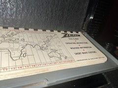 Vintage Zenith Trans Oceanic Wave Magnet Model A600 W/ Instructions Transoceanic