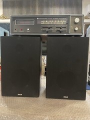 COMMODORE FM-AM STEREO MULTIPLEX / 8 Track Player ( Will Free 2 RCA SPEAKERS )