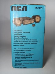 VINTAGE Y2K RCA RS2035 CD R/RW Stereo Radio Tuner 2 Speakers Remote NEW/OPEN BOX