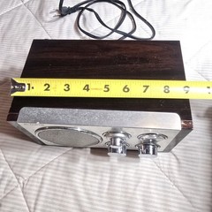 Vintage  Curtis AM/FM Radio Retro Tabletop Woodgrain Cabinet Silver Face