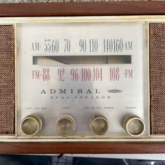 ✅️Vintage Antique Admiral Radio Wood Dual Speaker Y3921 for parts or repair