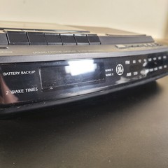 PARTS/REPAIR – VTG GE 7-4966A Alarm Clock Radio Cassette Recorder – Dual Alarm
