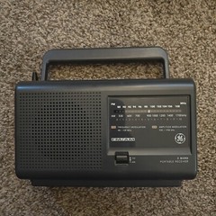 Tested Working – Vintage AM/FM GE 7-2662D Portable Radio AC/DC