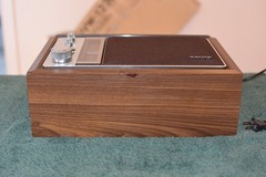 Vintage Sony FM AM Tabletop Radio Wood Grain Model ICF-9740W with OPTION