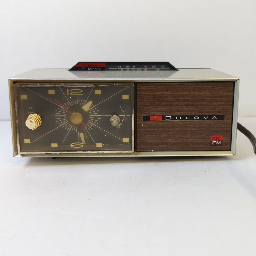 Vintage 50s Bulova Clock Transistor Radio 240 Series Mid Century Modern Silver