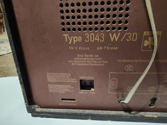 Old Grundig Tube Radio 3043 W 3D Klang Table top Wood Case Germany