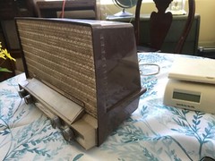 General Electric T-210A Dual Speaker Tube Radio