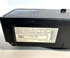 Vtg GE FM/AM Personal Portable Radio w/ Two-Way Power 7-2660 Headset Capable