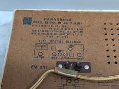 Vintage National Panasonic RE-744 FM AM 2-Band Tube Radio Made in Japan ~