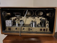 Grundig Model MAJESTIC 4090 HiFi Tube Radio – USA Version