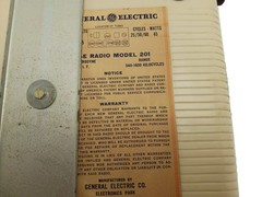 Vintage General Electric Model 201 AM Radio – WORKS GOOD