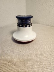 Working Vintage Magnavox 1R1020 AM RADIO Red White & Blue Sound Capsule 1970s