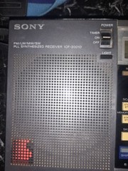 Vintage SONY ICF-2001D Radio Tuner World Band Receiver TESTED WORKING ( Read )