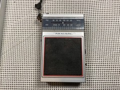 Realistic Hand Held Portable AM-FM Radio Radio Shack