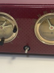 General Electric Cranberry Red 1953 Model 565 clock radio for parts