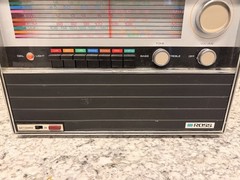 VINTAGE ROSS SOLID STATE WORLD MASTER MULTI-BAND PORTABLE RADIO MODEL WORKS