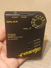 Wrangler Galax AM/FM Card Stereo Pocket Radio 2-Band Receiver PLL Synthesized