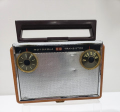 Vintage Motorola 76T2 1950&rsquo;s 7 Transistor Vintage Radio RARE MCM