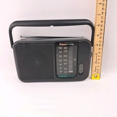 Panasonic Portable AM FM Radio AC Battery Operated Analog Tuner Speaker Antenna