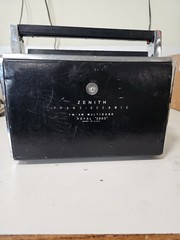 Zenith Transoceanic Royal 3000 Multiband All Transistor Radio & Log Book