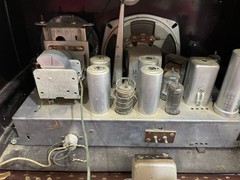 Vintage Motorola Model 79XM 22 Tabletop AM/FM 1950&rsquo;s Radio