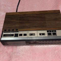 General Electric 7-4638A Alarm Clock Radio/Tested/2 Alarms 10” X 2” Wood grain