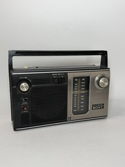 SONY Model ICF-7270W AM/FM Portable Radio Vintage TESTED