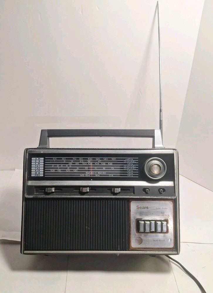 SEARS MULTIBAND RADIO 612430 AM/FM HI-VHF POLICE AIRCRAFT WEATHER WORKS!
