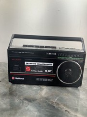 Panasonic National FM-MW-SW 3-BAND RADIO CASSETTE RECORDER RX-1822