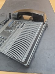 Vintage Magnavox D 9530 Power Back Up 2 Band AM/FM Clock Radio Landline Phone