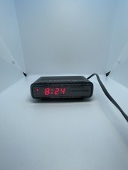 Electro Brand AM/FM Radio Alarm Clock – Model 4610 Black Tested and Working
