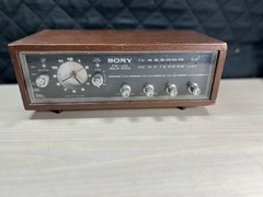 Sony Model 8FC-55W Solid State Radio FM/AM wood Casing