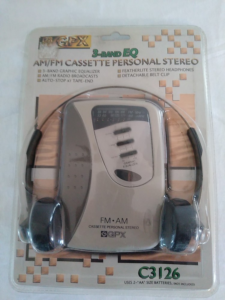 GPX AM FM Cassette Personal Stereo Radio C3126New In Package Vintage