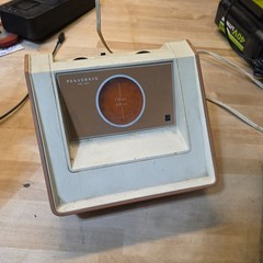 Panasonic RE- 6231 AM-FM Radio WORKS! SEE VIDEO!!! :)