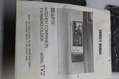 VINTAGE GPX Kitchen Companion TV-2 BLACK AND WHITE TV ALARM CLOCK