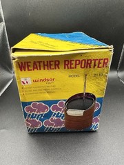 Instant Weather Reporter Windsor 2110 VTG Hong Kong Original Box Tested WORKS