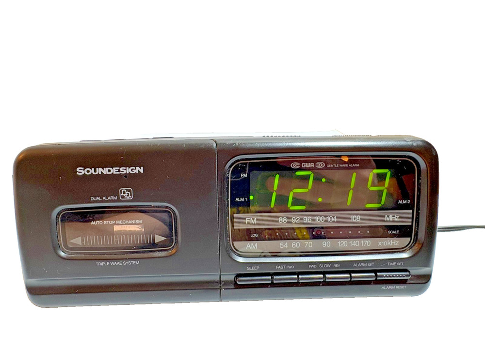 Soundesign 3846B AM/FM Cassette Player Clock Radio Vintage Retro Black AS-IS