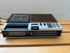 Vintage GE 7-4956B FM AM Alarm Clock Radio Cassette Recorder Wood Grain, Tested