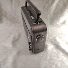 GE Superadio III 7-2887B AM/FM Long Range Wide Band Radio – Tested & Sounds Huge