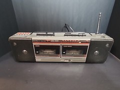 Vintage Sears SR3000 Series FM/AM Stereo Receiver Dual Cassette One Recorder
