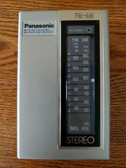 Panasonic Portable AM/FM Stereo Radio RF-444 Retro Works Original Headphones VTG
