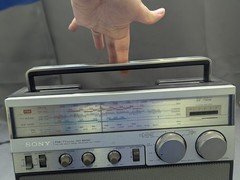 Rare vintage Sony ICF-7760W PSB/TV Sound/Air Band FM/AM Receiver