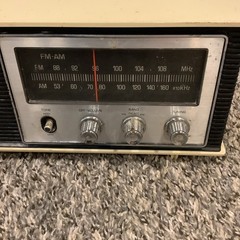 Vintage Panasonic RE-6283 FM AM Radio Tabletop Tested Works